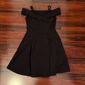 Black Skater Girl Classic Fit & Flare Dress Women's XS Off The Shoulder